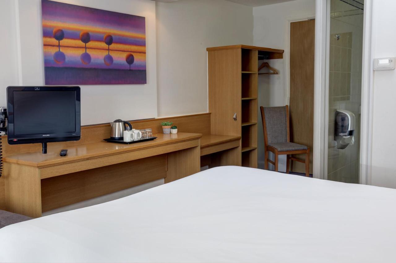 Orchid Epsom; Sure Hotel Collection By Best Western Exterior photo