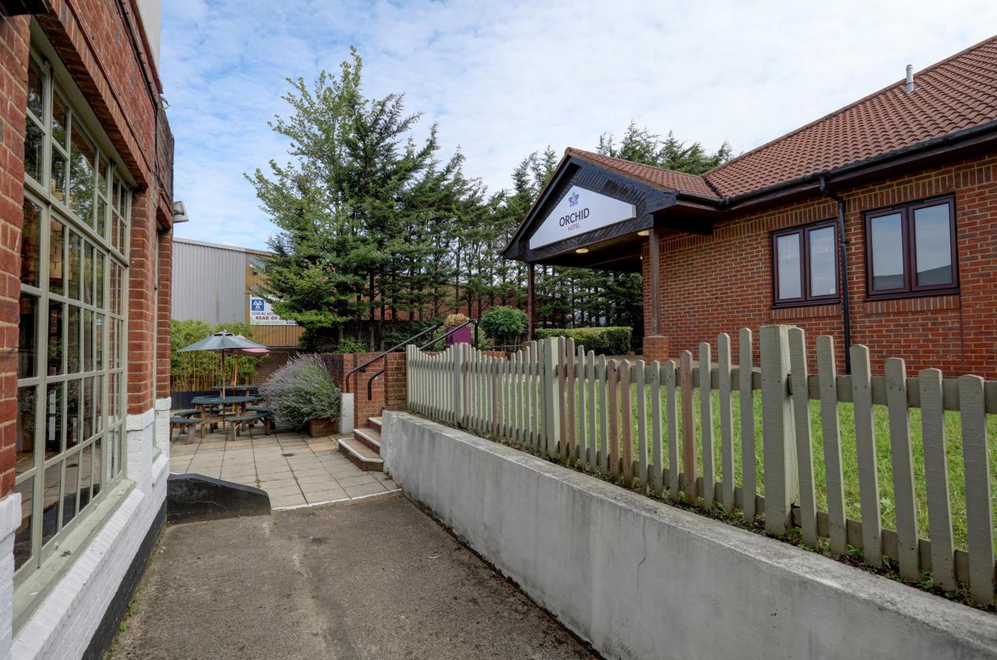 Orchid Epsom; Sure Hotel Collection By Best Western Exterior photo
